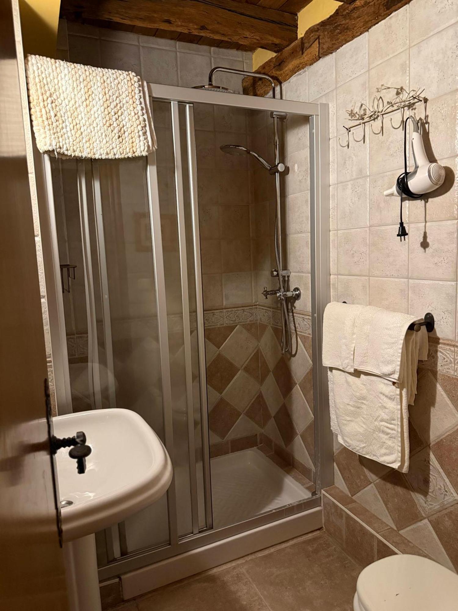 Affittacamere Casa Peluaga Oiartzun Esterno foto